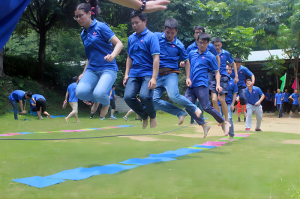 中設智能在黃埔長洲島拓展基地開展了為期一天的戶...